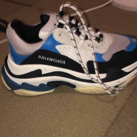 Balenciaga triple s - Picture 3 of 4